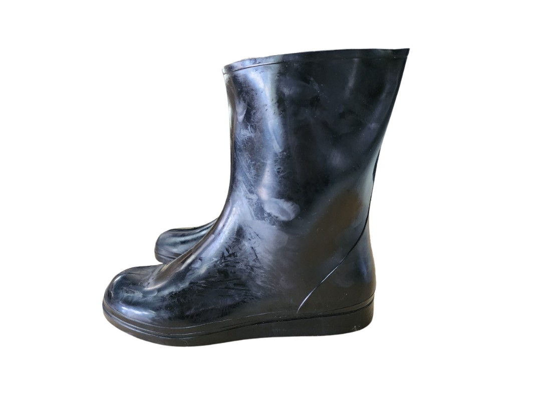 สั่งผลิตรองเท้าบูทยาง