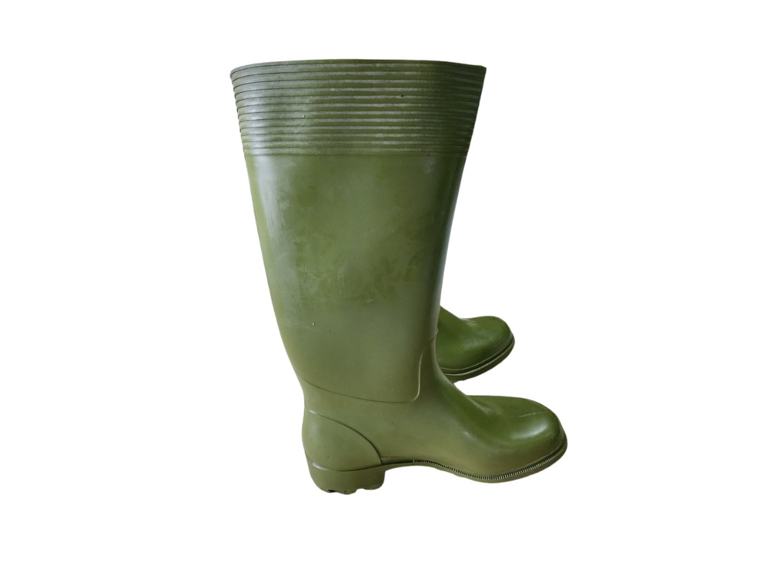 รองเท้าบูทยาง